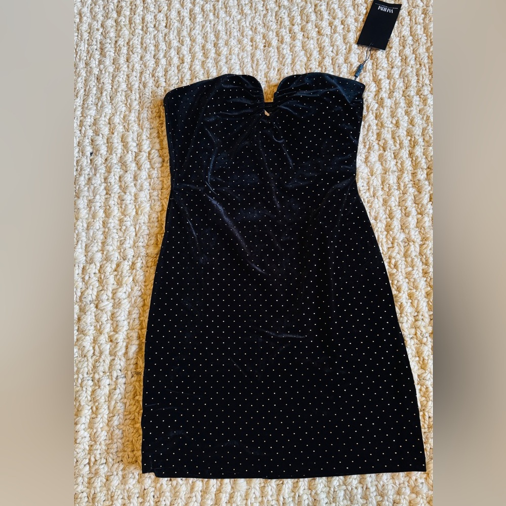 White House Black Market Black  Strapless Studded Velvet Mini Dress, Size 4, NWT